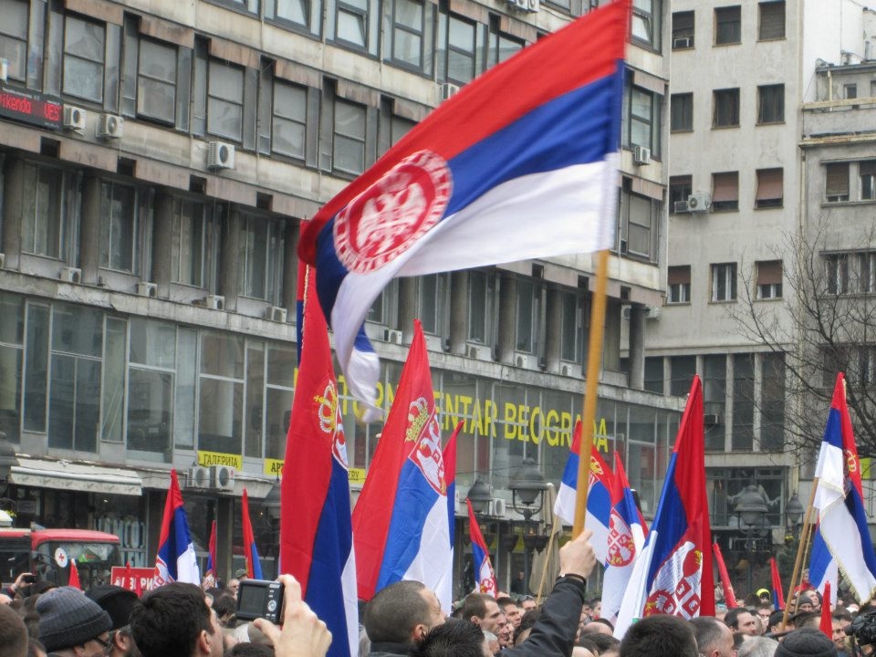 Протести в Белград заради резултатите от президентските избори в Сърбия