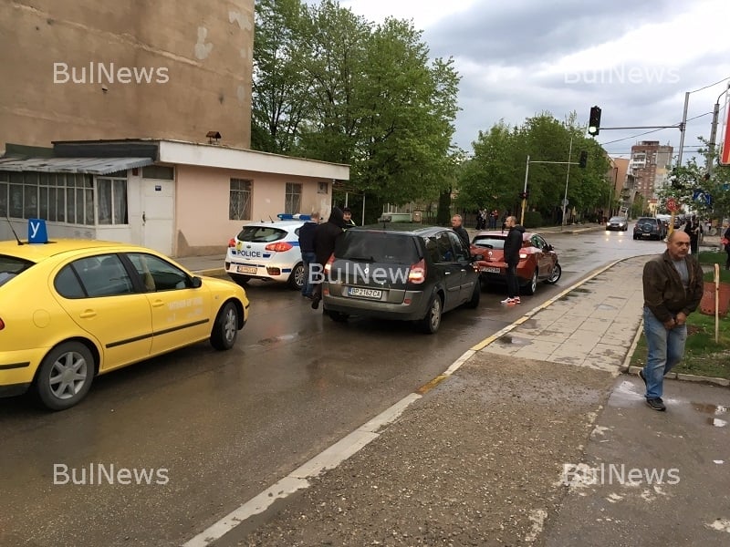 Сеир в Северозапада: Пепи Ченгето забърка куриозно меле, последвано от селски бой (СНИМКИ)