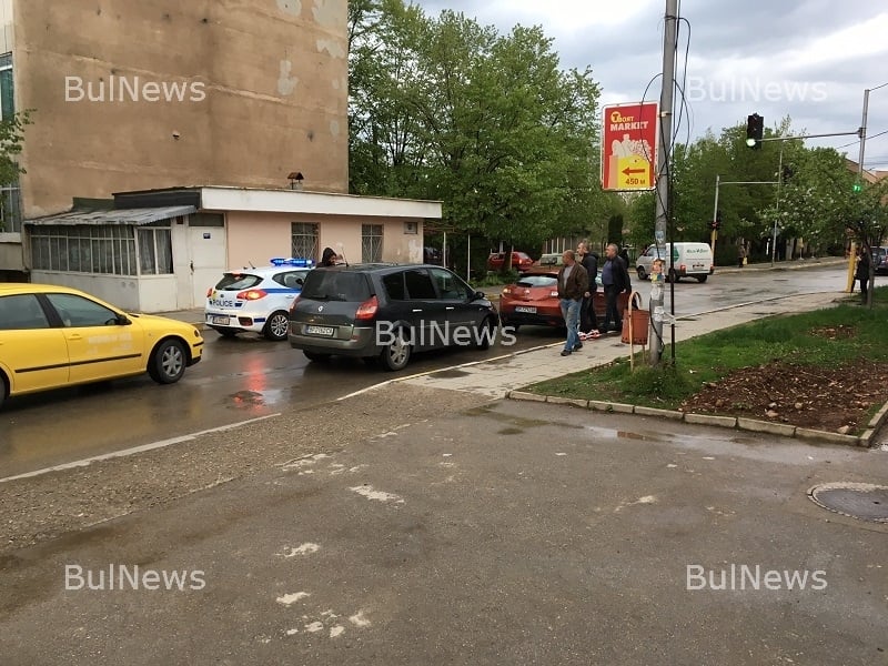 Сеир в Северозапада: Пепи Ченгето забърка куриозно меле, последвано от селски бой (СНИМКИ)