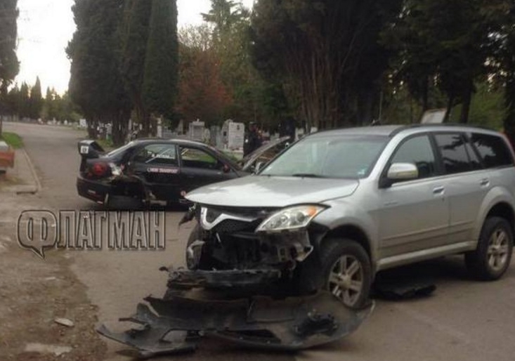 Невиждана автогонка с джип на гробищата в Бургас завърши с тежка катастрофа, има пострадали