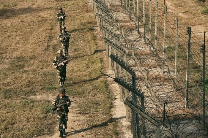 Окончателно: Ремонтират граничната ограда без конкурс