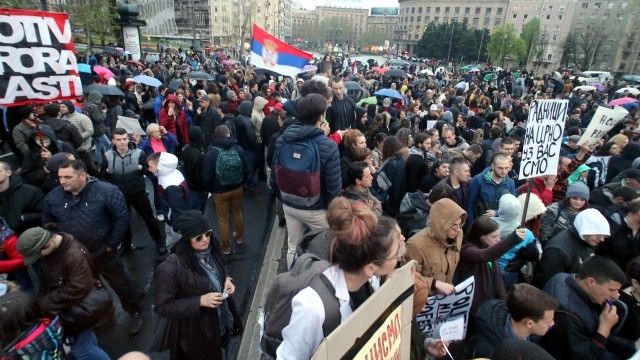 Нямат умора! Хиляди сърби отново се събраха на протест срещу Александър Вучич