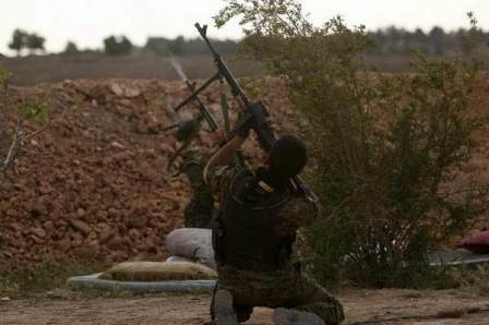 Арабско-кюрдската коалиция напълно блокира ИД в сирийския град Табка на река Ефрат 