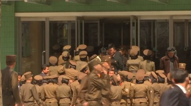 Откриха гигантски обект в Пхенян! Ким Чен Ун отсече: Това е по-страшно от експлозията на хиляди ядрени бомби над главите на врага (СНИМКИ)
