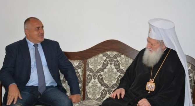 Борисов получи поздрави от Патриарх Неофит за Великден (СНИМКА)  