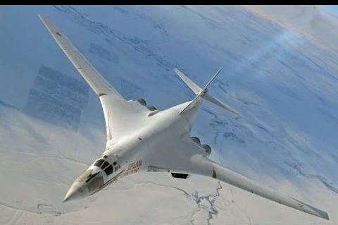 Вижте смъртоносния "Бял лебед" - подобрена версия на бомбардировача Ту-160 (ВИДЕО)