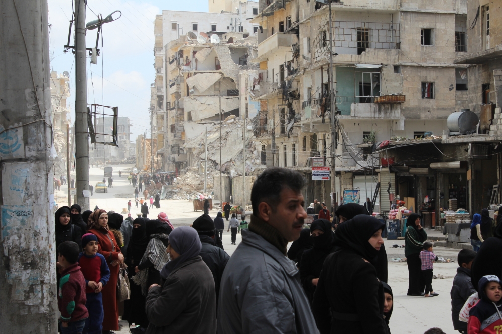 Руски военни възстановиха хлебопекарна в Алепо (ВИДЕО)