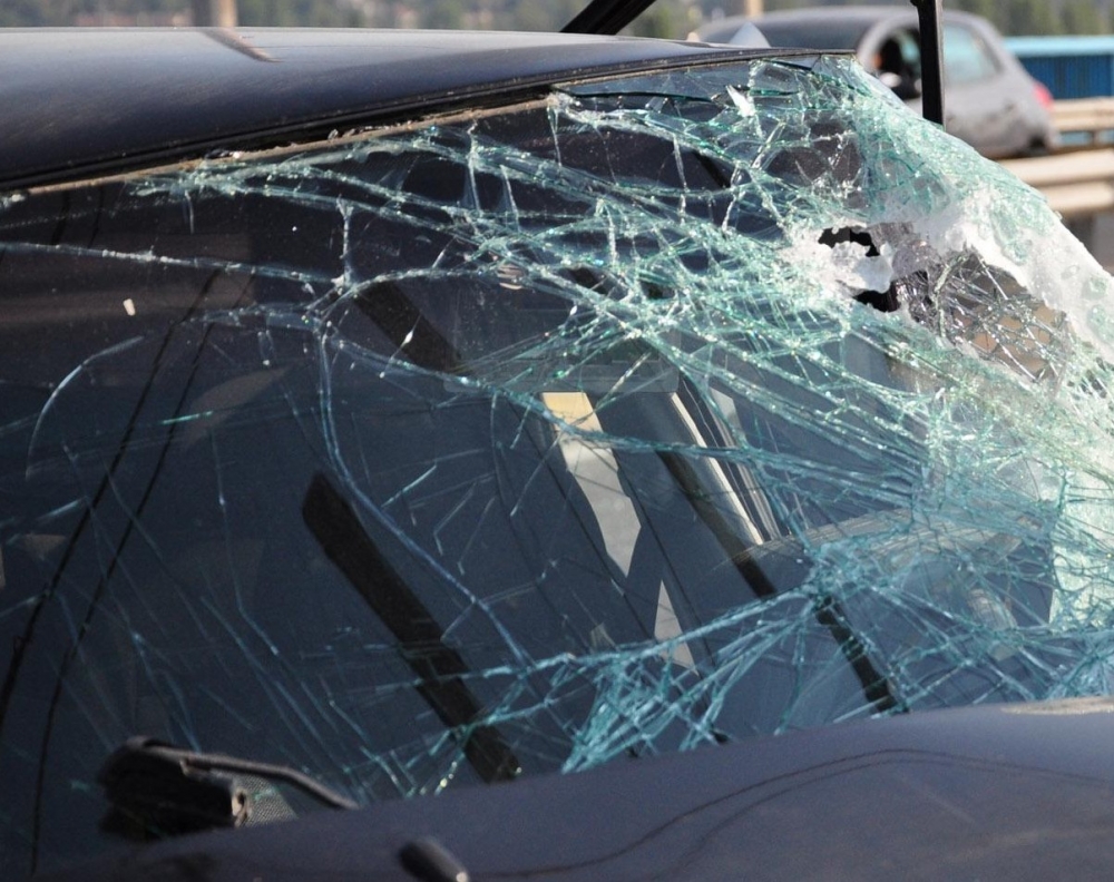 Трафикът става все по-кървав! Кола уби на място шофьор, спрял в аварийната лента на АМ "Хемус" край Жерково