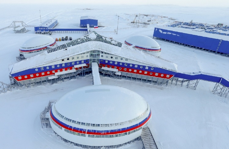 За първи път: Министерството на отбраната на Русия разсекрети и показа базата на Северния флот "Арктическа детелина" (ВИРТУАЛЕН ТУР)
