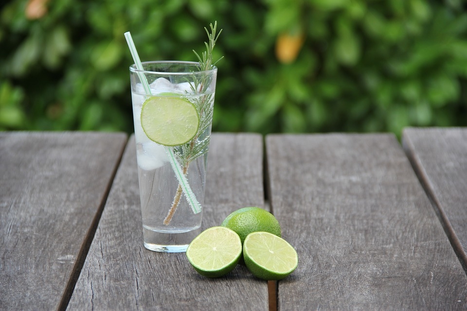 7 неща, които се случват с тялото след 7 дни пиене на вода с лимон