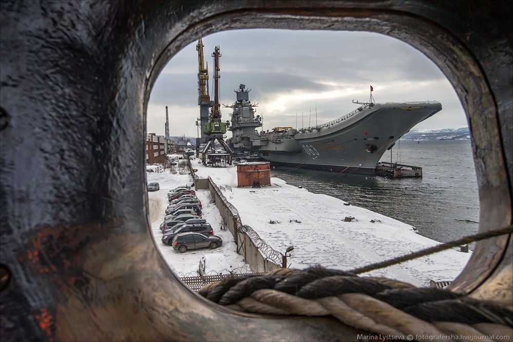  Ремонтът на самолетоносача „Адмирал Кузнецов” може да достигне 40 млрд рубли, но си струва