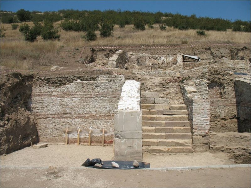 Откриха уникална находка при разкопките на Хераклея Синтика (СНИМКА)!