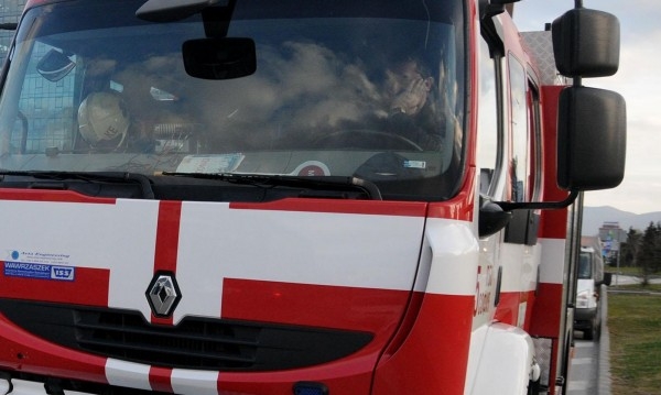 7 пожарни и 35 огнеборци овладяха огнения ад в Марикостиново