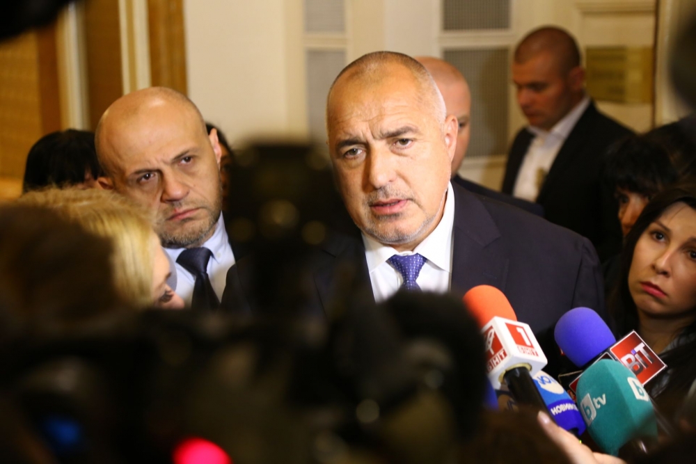 Борисов посочи какво трябва да се направи веднага, за да спрат кървавите сблъсъци в Македония (СНИМКИ/ВИДЕО)
