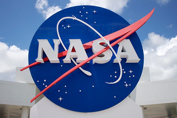Варненски ученици отвяха конкуренцията в конкурс на НАСА
