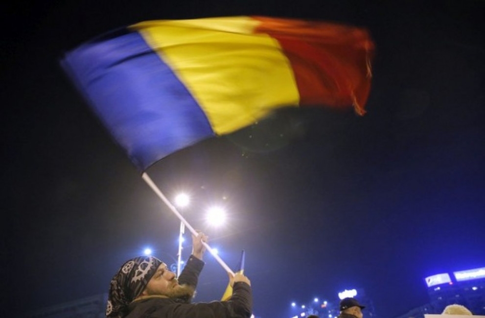 Трус в Румъния, премиерът подаде оставка  