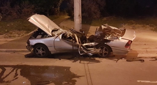 Безумие край Враца: 14-годишен подкара кола, стори нещо ужасно и избяга 