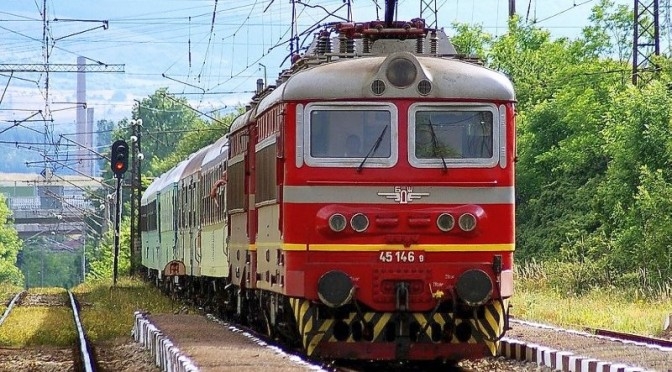 Ужас на влаковите релси край Сливница