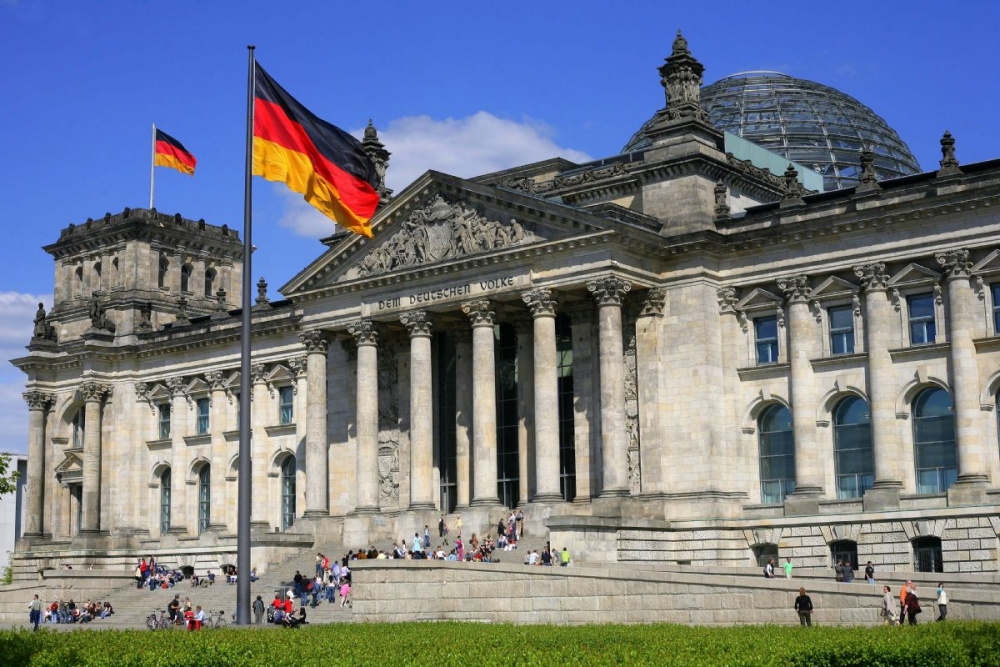 Китай поглъща германските компании, Берлин не знае какво да прави 