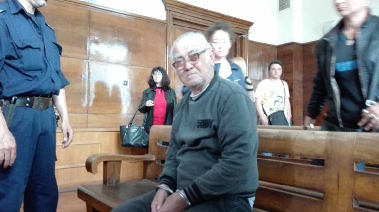 Шокиращи подробности от бруталното убийство в Голямо Враново: Сексмераклията Джелял млатил жертвата си с дървено столче (СНИМКА)