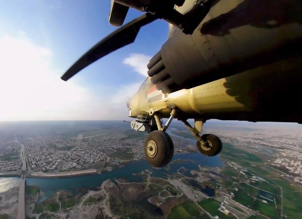 360° поглед над Мосул – на борда на Ми-28 (ВИДЕО)