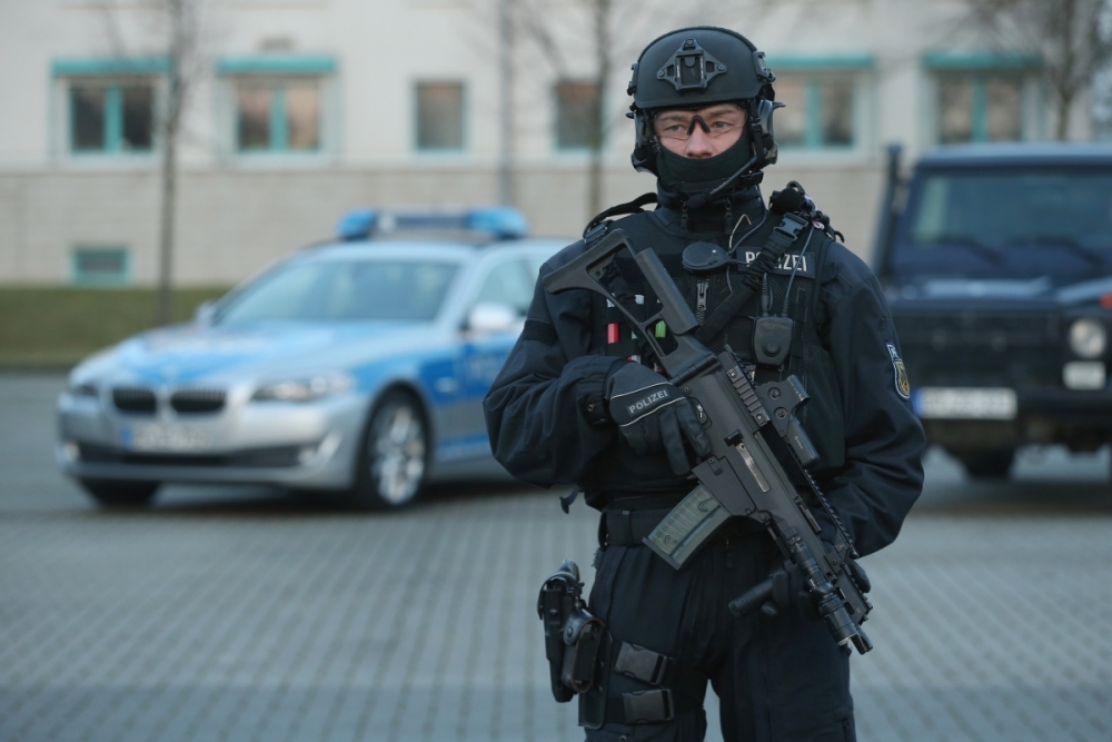 WDR: Германската полиция арестува мъж за предполагаема подготовка на атентат