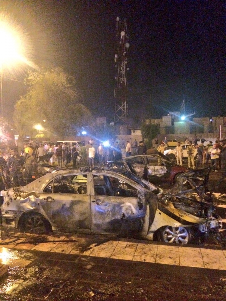 Мощен взрив окървави центъра на Багдад (СНИМКИ)