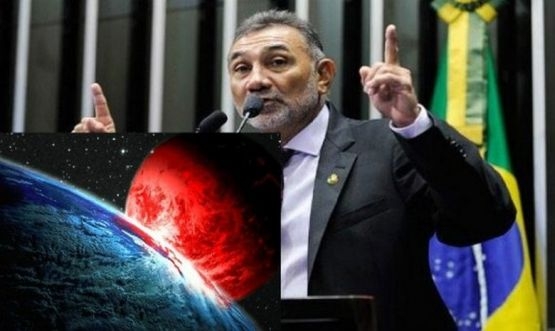 Бразилски сенатор предупреди: През октомври Земята ще бъде разтресена от страшни природни катаклизми, 2/3 от хората ще загинат!