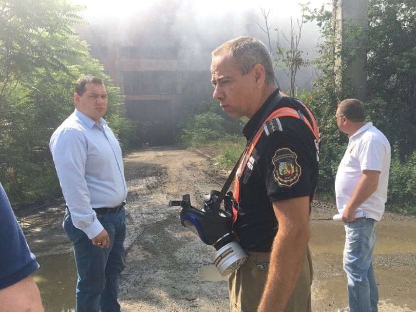 Частично бедствено положение заради пожара в Шишманци (СНИМКИ)