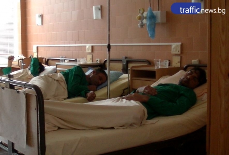 Болницата в Пазарджик задлъжнява заради труповете в моргата на загиналите на "Тракия" мигранти (ВИДЕО)
