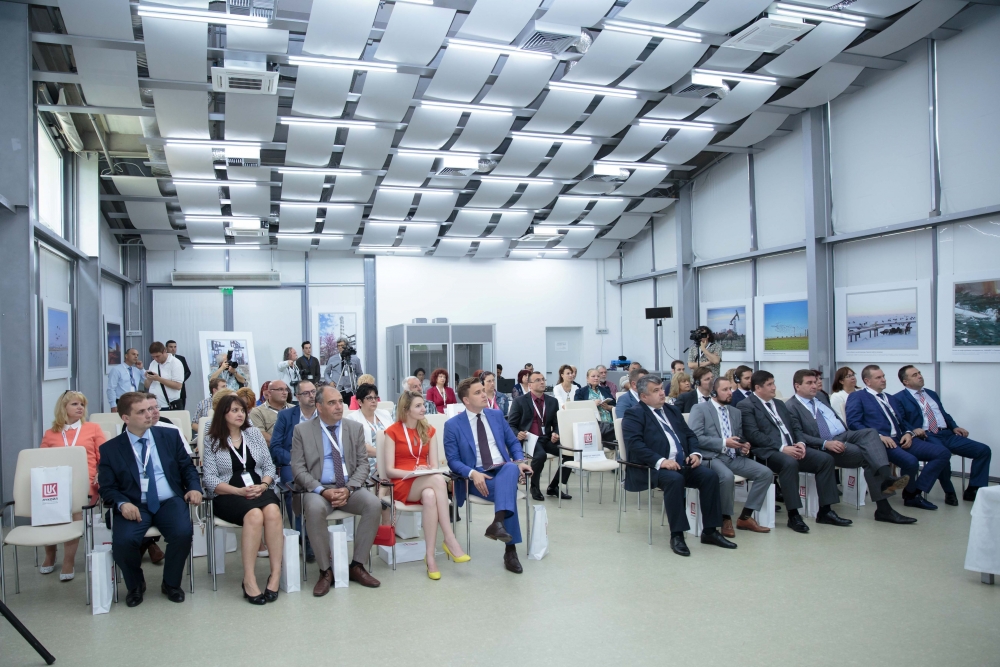 „ЛУКОЙЛ“ представи своята Екологична програма в България (СНИМКИ)