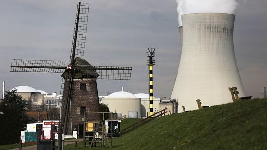 Втори „Чернобил“ в Европа? Опасността е голяма и се крие в напуканата белгийската ядрена централа „Tihange 2”