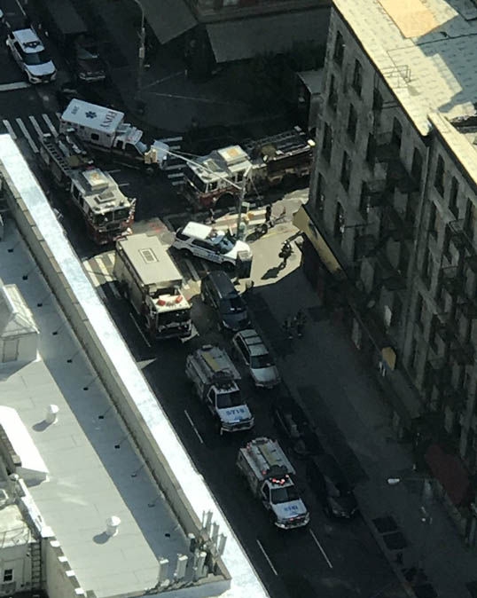 Извънредно от Ню Йорк: Експлозия разтърси Манхатън, има много ранени (СНИМКИ/ВИДЕО)
