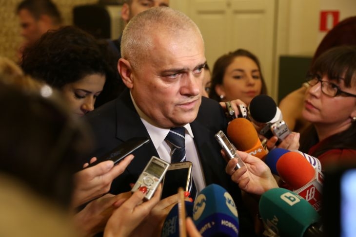 Министър Радев с важни новини, свързани с "Ислямска държава" и ГДБОП