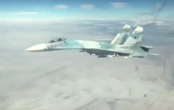 Нов инфарктен екшън над Балтика: Натовски изтребител F-16 се прокрадна до самолета на Шойгу, руски Су-27 го пресрещна и му показа оръжията си (ВИДЕО)