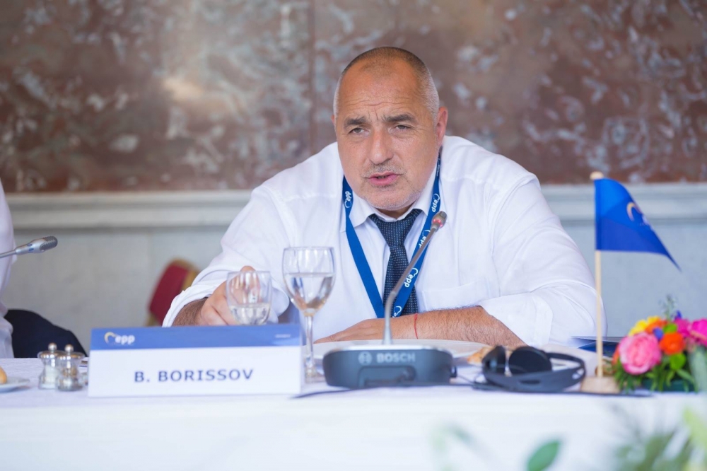 Борисов заминава на важна среща