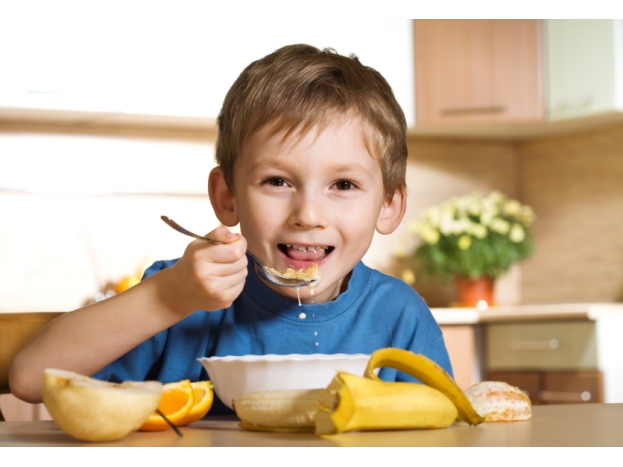 5 бързи, лесни и полезни закуски за децата (ВИДЕО)