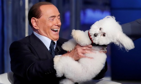 Една легенда се завръща! Берлускони влиза в политиката