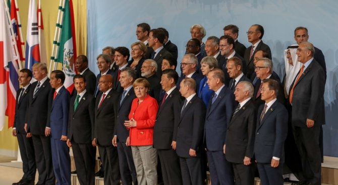 Лидерите от Г-20 се събраха за обща СНИМКА (ВИДЕО)