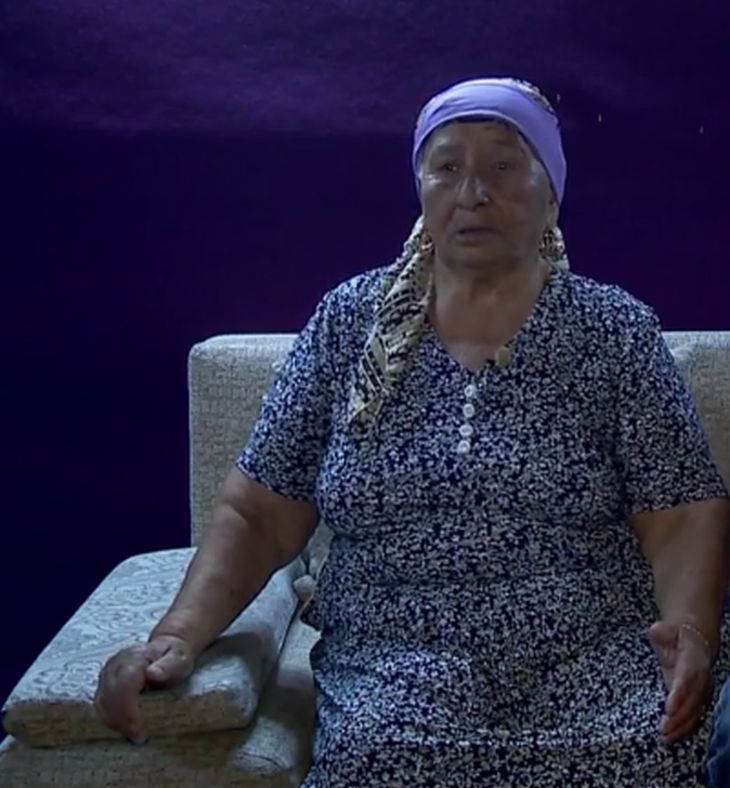 Тази баба от Казахстан скри шапката на Еминем и DMX (СНИМКИ/ВИДЕО)