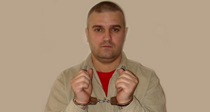 Македонският съд пусна на свобода журналиста Зоран Божиновски, който бе обвинен в шпионаж