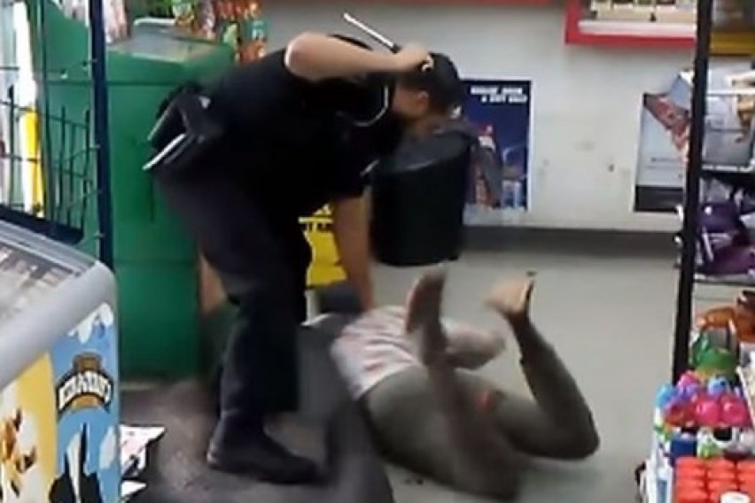 Пак полицейска бруталност: Полицай преби жестоко бездомничка, просела (ВИДЕО)