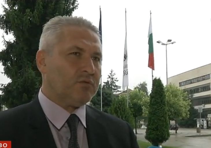 Ани Цолова нападна остро евродепутата Джамбазки за призивите му към жестоки наказания за ромите престъпници и закрилниците им от НПО-тата
