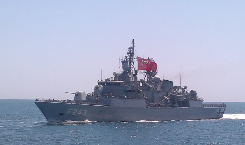 Смут на „Бриз 2017! Екипажът на турския кораб не отдаде чест на Румен Радев (СНИМКИ)