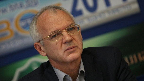 Васил Велев от АИКБ каза как младите политици са надминали старите