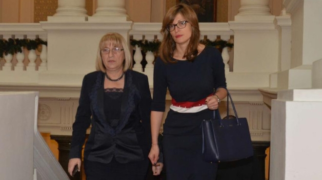 Екатерина Захариева и Цецка Цачева искат помощ за съдилищата 