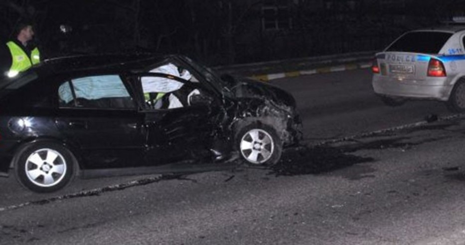 От последните минути: Жестока катастрофа във Враца, има загинал и тежко ранен полицай