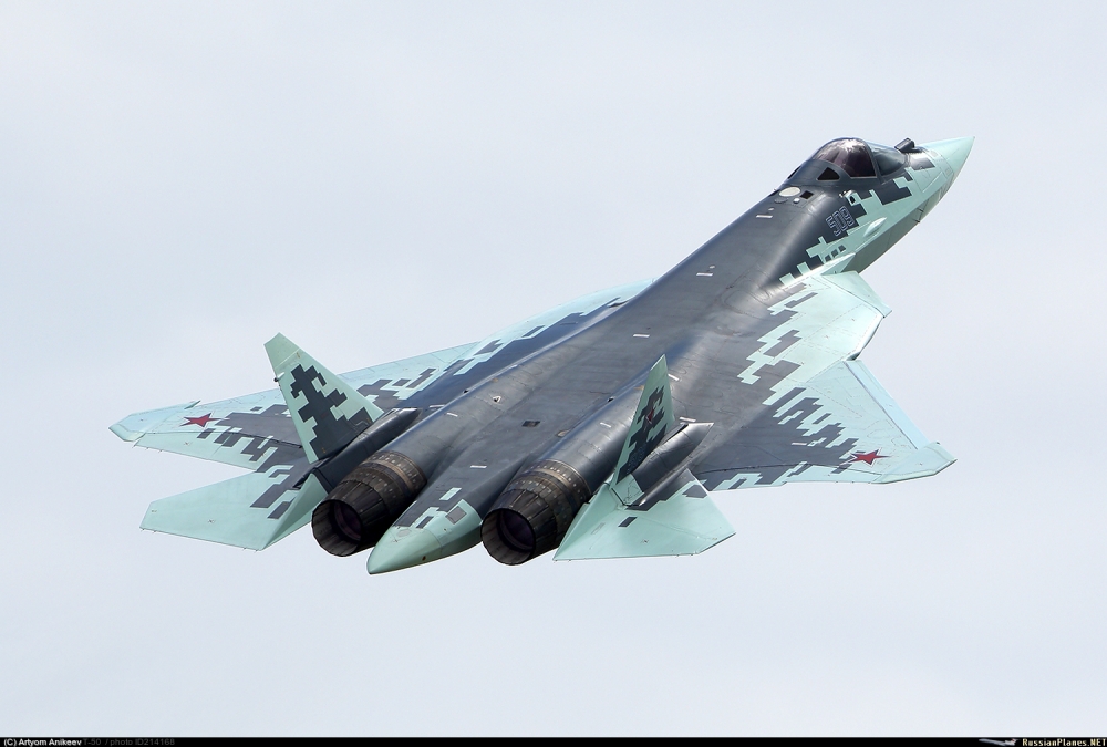Air&Cosmos: Защо серийният вариант на изтребителя Т-50 получава официалното наименование Су-57 