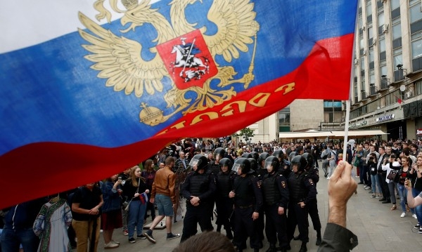 Русия освободи виден опозиционер. Идват ли нови протести?  