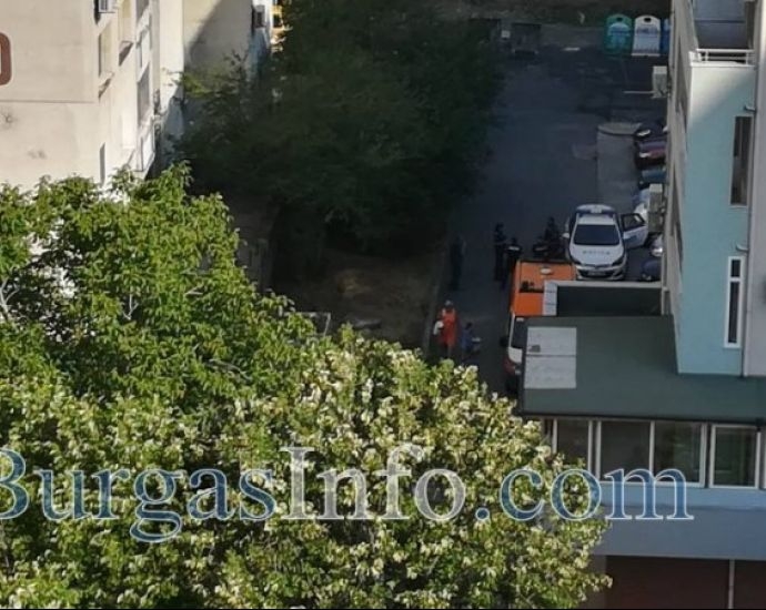 Извънредно от Бургас! 19-годишна се хвърли гола от 15-ия етаж в квартал „Славейков” (СНИМКИ)